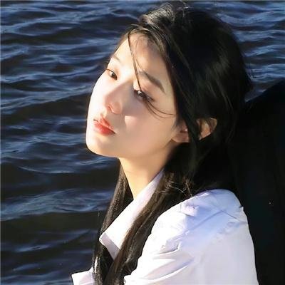 这个少侠有点冷